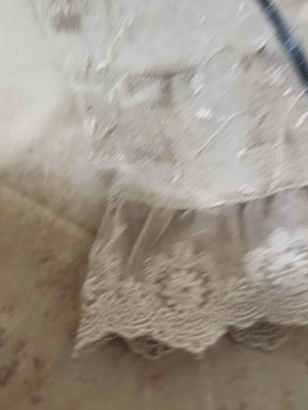 Soft Surroundings Light Taupe/Gray Lace Overlay Tunic Top - Picture 15 of 16